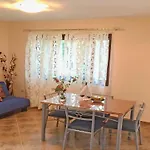 Nyaraló Glyfada || *