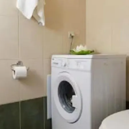 Feriehus Glyfada || *