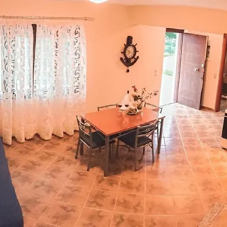 Glyfada || Parálion Ástros