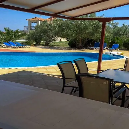 Glyfada || Feriehus Parálion Ástros