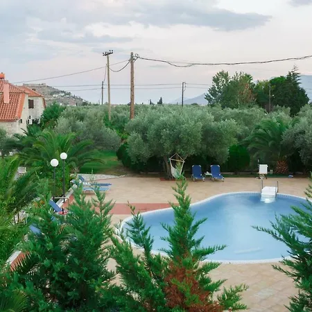 Glyfada || * Parálion Ástros