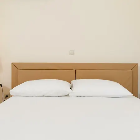 Glyfada || Feriehus Parálion Ástros