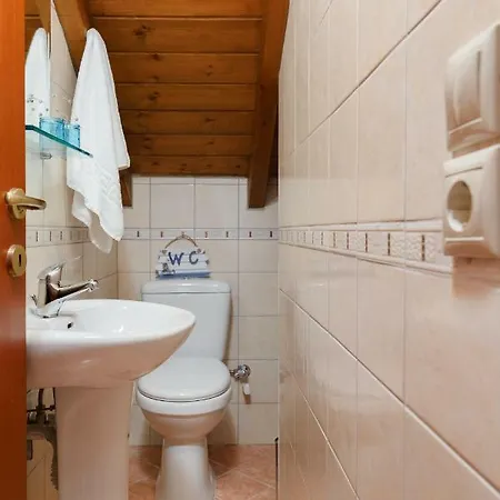 Glyfada || Parálion Ástros