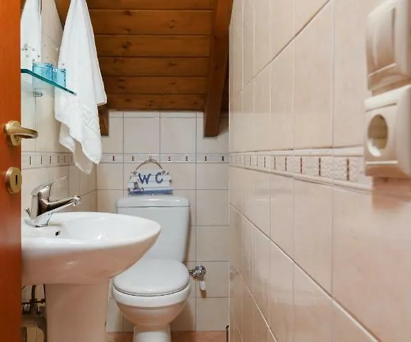 Glyfada || Parálion Ástros