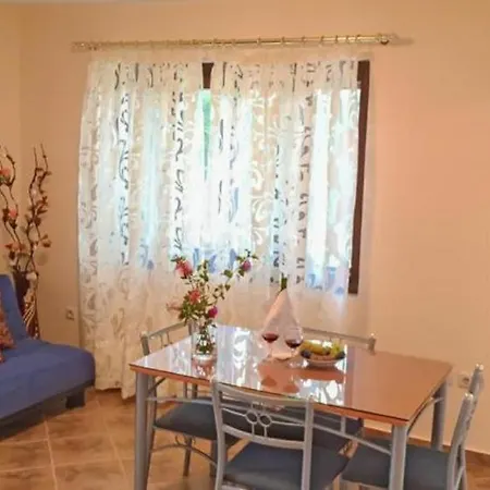 Glyfada || Tatil Evi Parálion Ástros