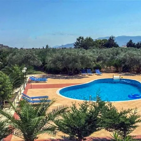 Glyfada || *