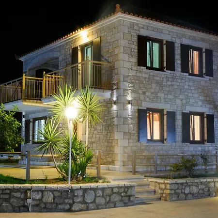 Ferienhaus Glyfada ||