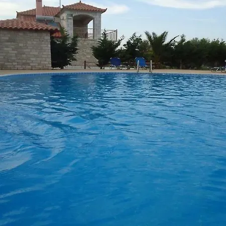 Glyfada || * Paralio Astros