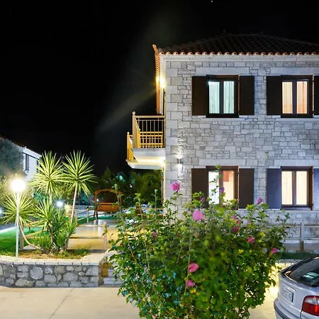 Glyfada || Vakantiehuis *