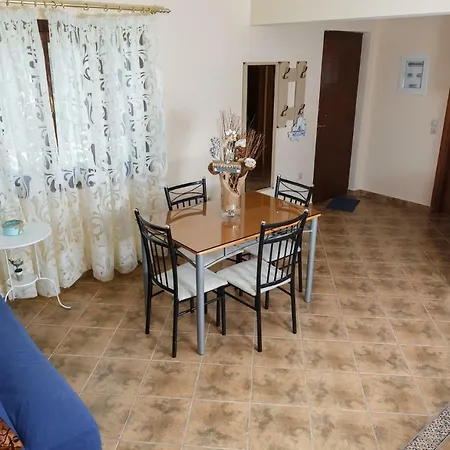 Glyfada || Tatil Evi