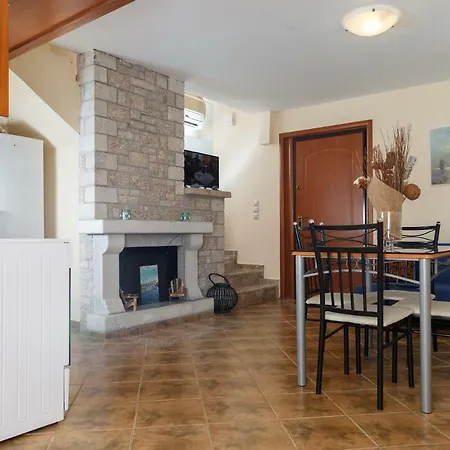 Glyfada || Tatil Evi