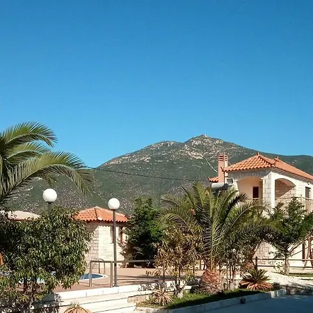 Glyfada || Tatil Evi