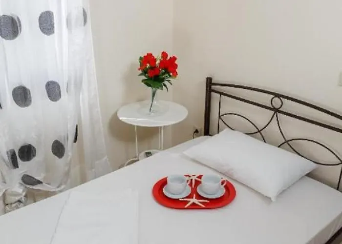 Vakantiehuis Glyfada || Parálion Ástros