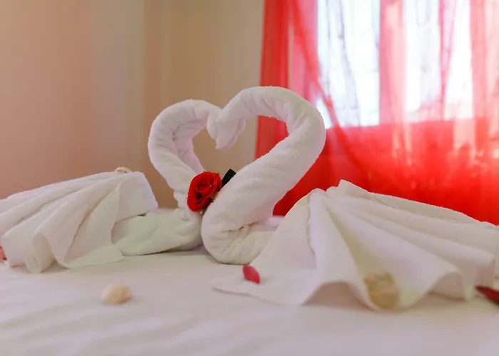 Glyfada || Parálion Ástros