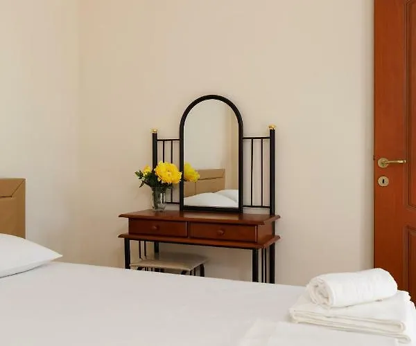 Glyfada || Vakantiehuis Parálion Ástros