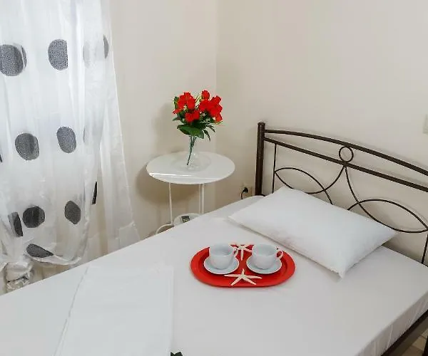 Vakantiehuis Glyfada ||